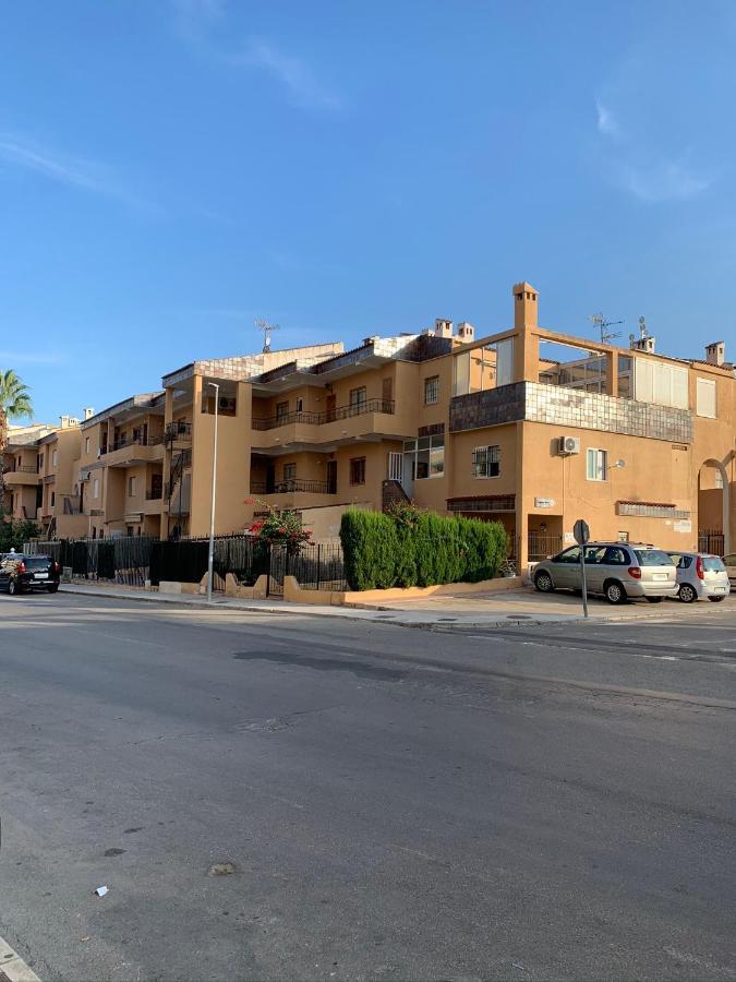 Punta Prima  Modern Apartment In Punta Prima מראה חיצוני תמונה