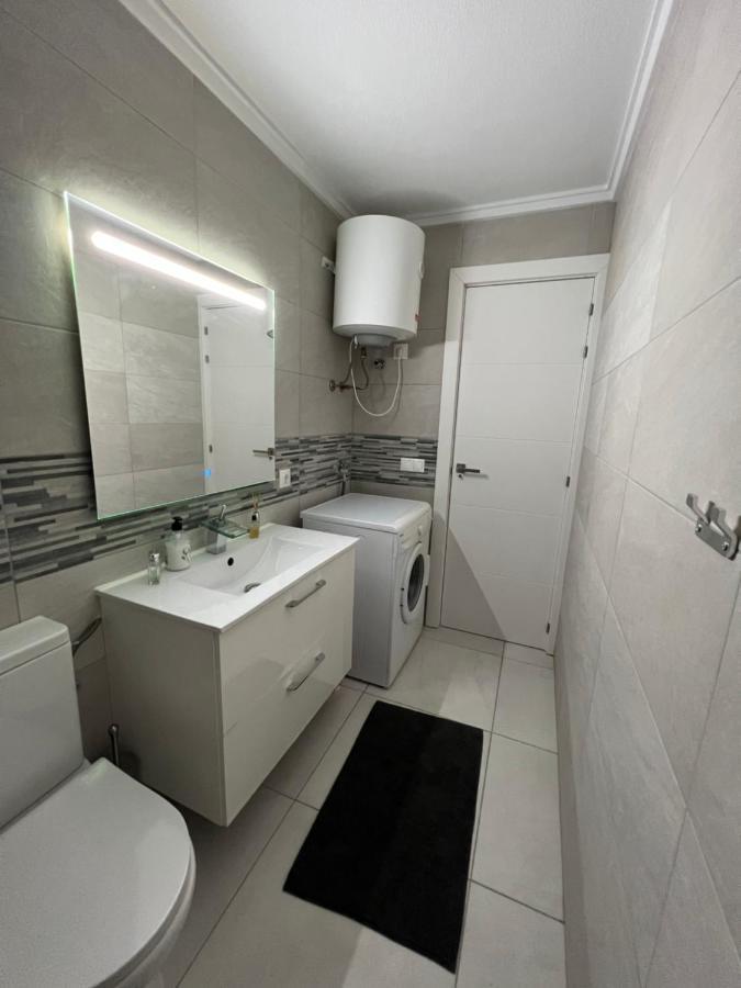 Punta Prima  Modern Apartment In Punta Prima מראה חיצוני תמונה